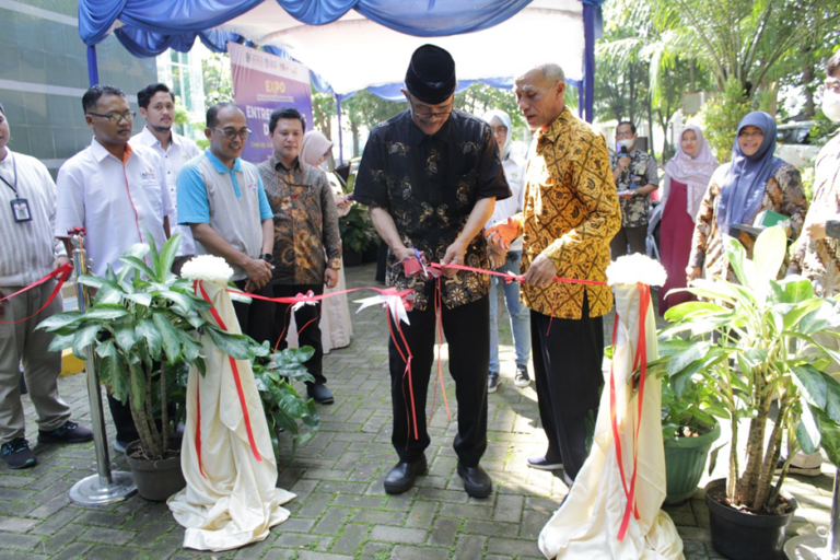 PRODI S1 AKUNTANSI GELAR ENTREPRENEUR’S DAY 2022